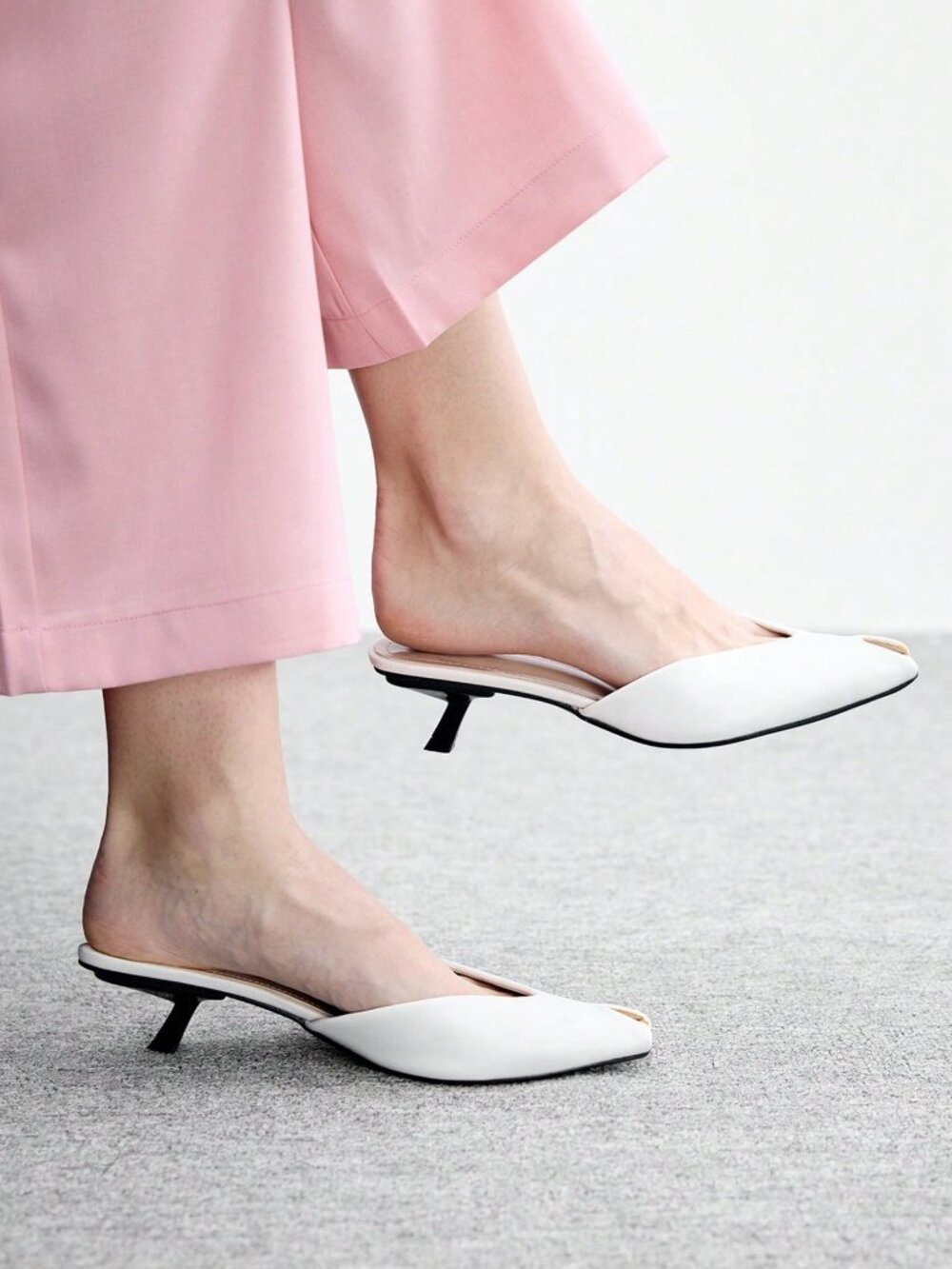 White Casual Women's Commute Peep Toe Stiletto Shoes Shoes